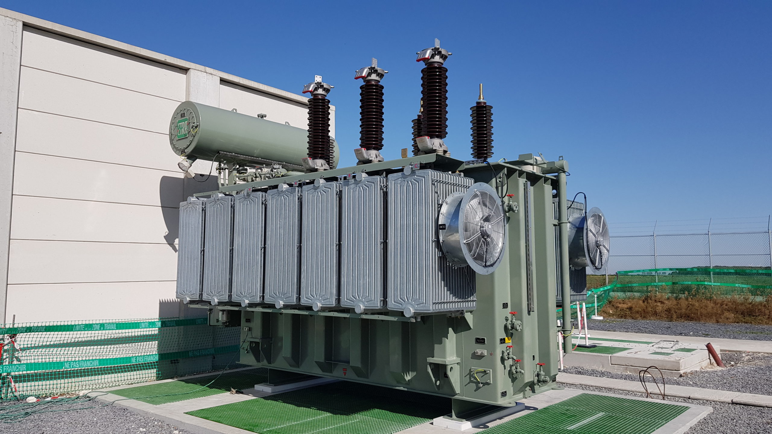 Installation d’un transformateur de puissance à huile 63KV 40MVA ONAN/ONAF